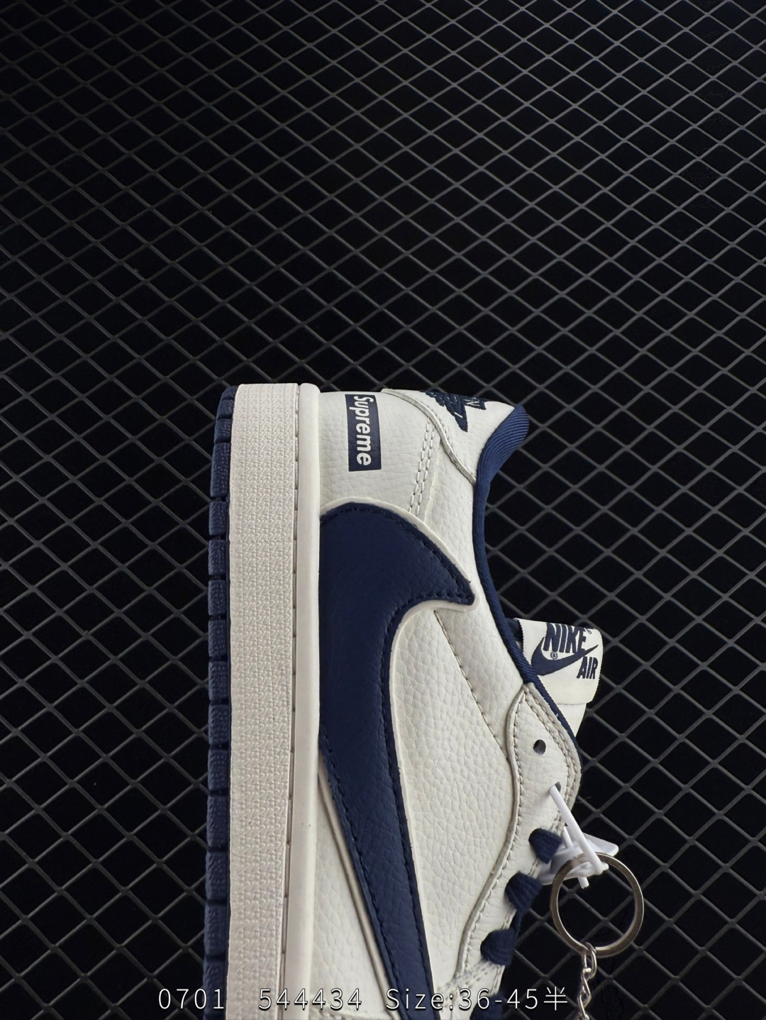 Travis Scott x Air Jordan 1 ” Reverse Mocha “